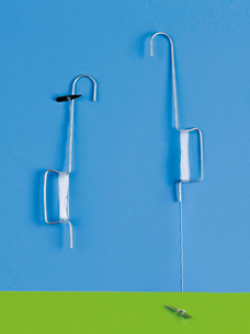 Háček, závěs 107-1