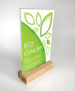 Dřevěný menu stojánek na leták