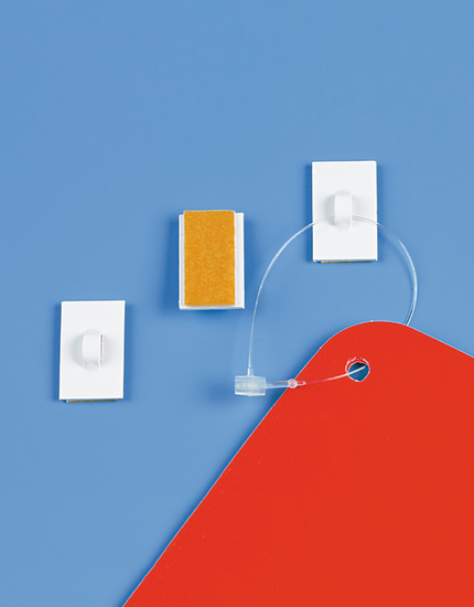 Selfadhesive Hanging Button 125